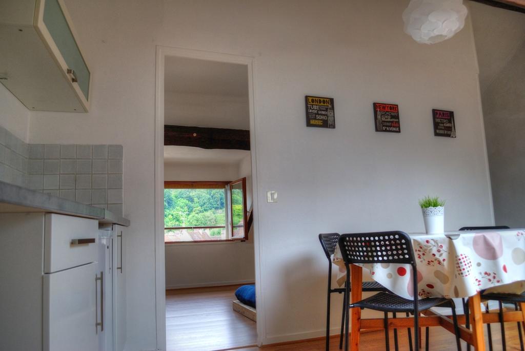Freedomus Marne-La-Vallee "Crecy" Room photo